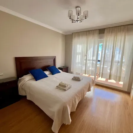 Penthouse With Private Solarium - Pool & Free Parking Appartement