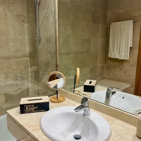 Appartement Penthouse With Private Solarium - Pool & Free Parking